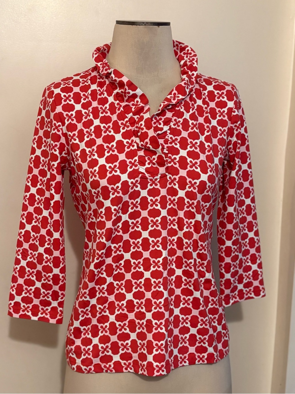 J McLaughlin Women's Red Geometric Ruffle-Neck Blouse small